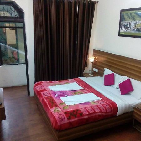 Vijay Palace Hostel Dharamshala Exterior photo